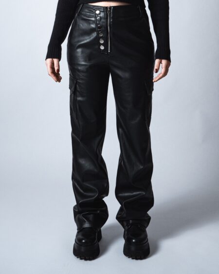 Pantalone “Cao Cay”